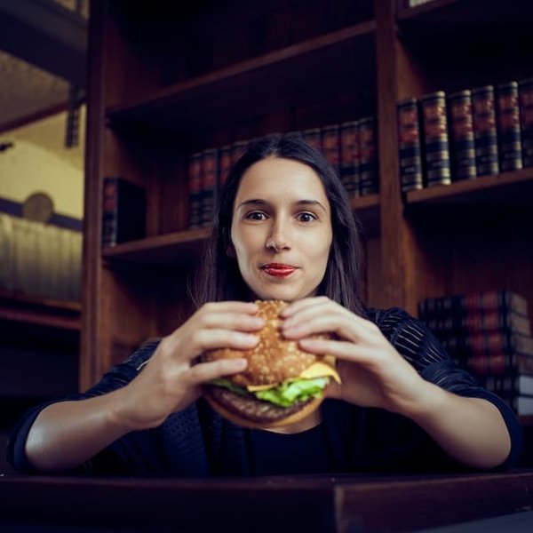 Astuces pour contrôler son appétit et éviter les excès alimentaires